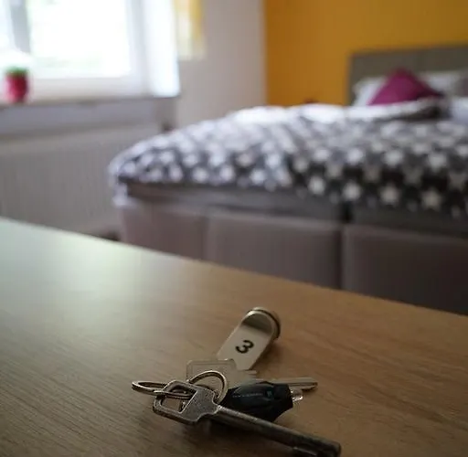 בית הארחה Gaestehaus Am Steinwald 3*