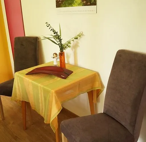 בית הארחה Gaestehaus Am Steinwald